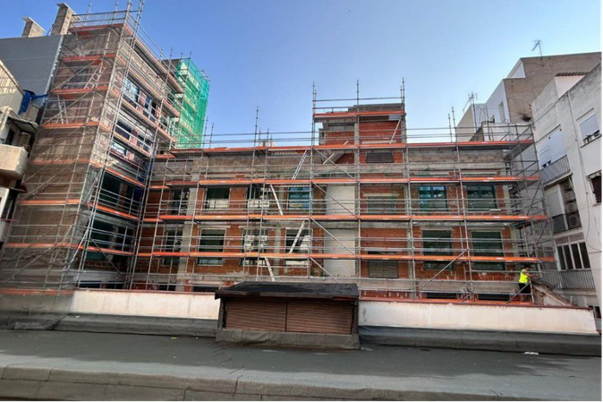 alquiler de andamios electricos en valencia